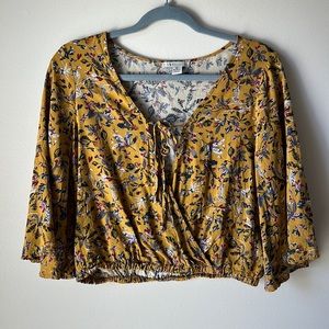 Cozy Casual Floral Wrap Wide Sleeve Crop Top